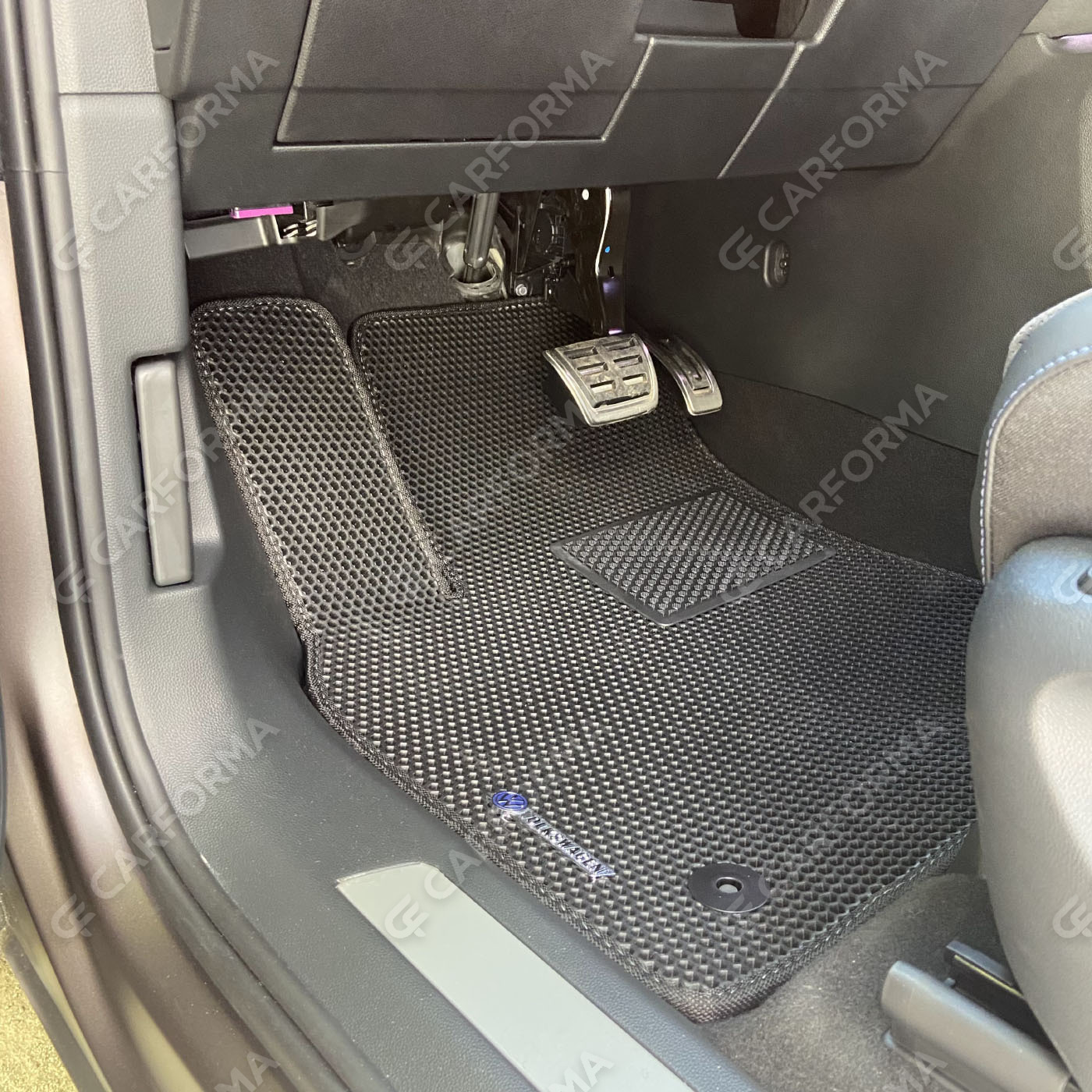 Коврики на Volkswagen Teramont 2016&nbsp;-&nbsp;2026 в Нальчике