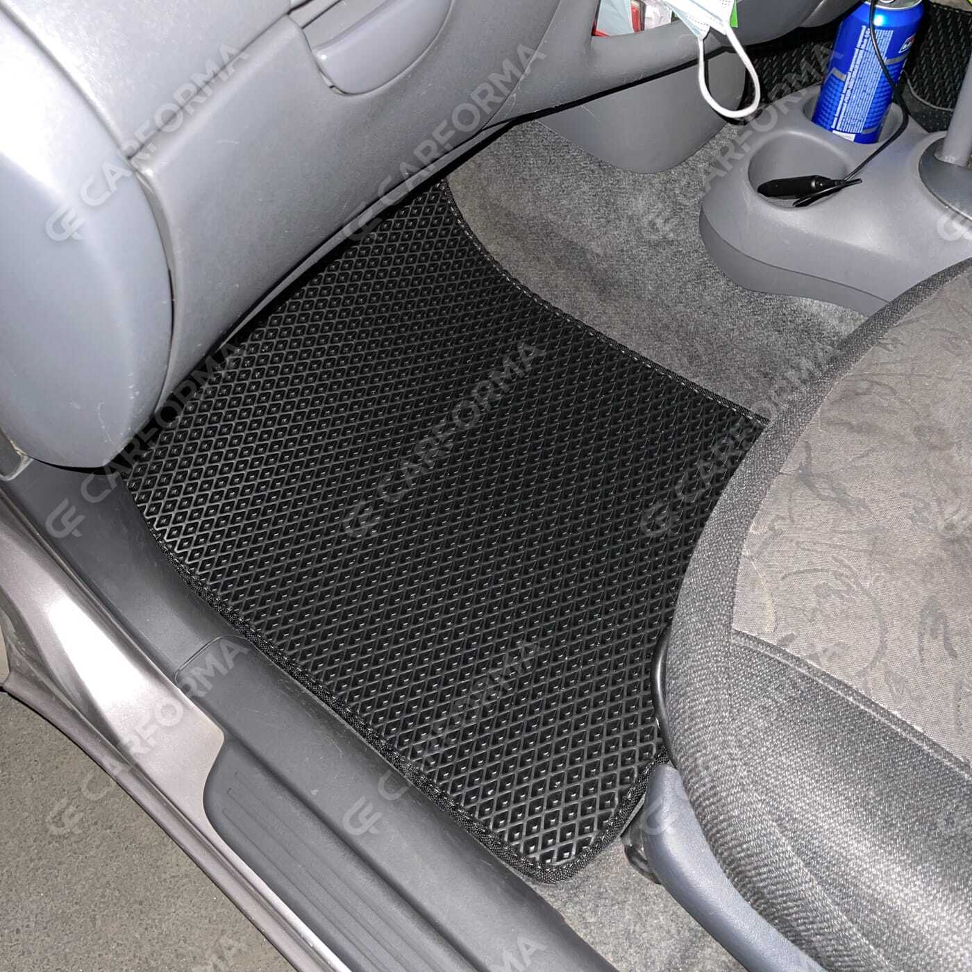 Ворсовые коврики на Toyota Vitz I 1998&nbsp;-&nbsp;2005 в Нальчике