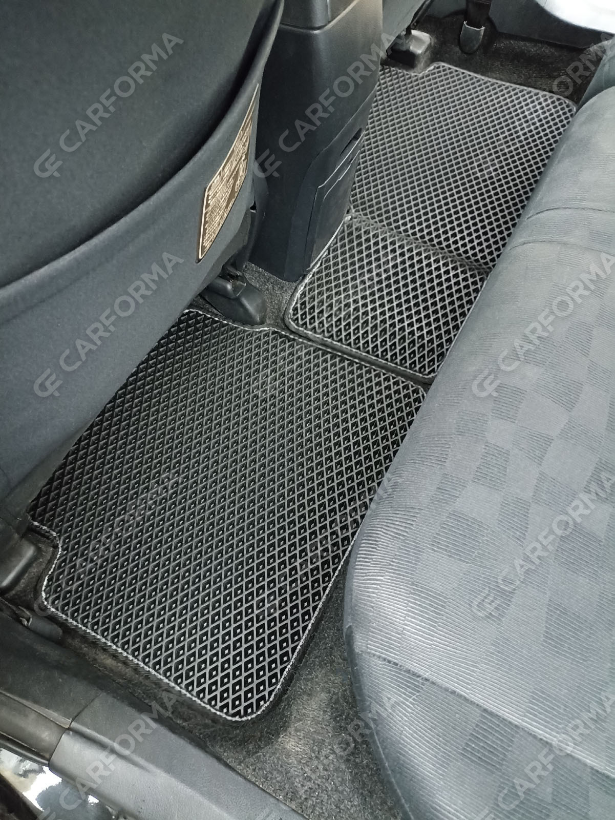 Коврики на Toyota Corolla Axio (E14) 2006&nbsp;-&nbsp;2012 в Нальчике