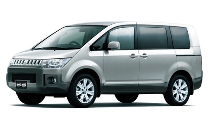 Коврики на Mitsubishi Delica D:5 2007 - 2025 в Нальчике