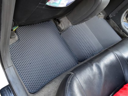 Коврики на Toyota Prius (20) 2004 - 2009 в Нальчике