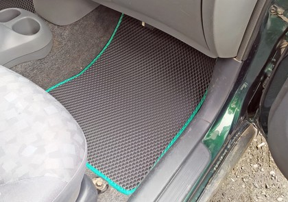 Коврики на Toyota Echo 1999 - 2006 в Нальчике