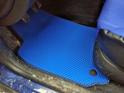 Коврики на Volkswagen Passat B5 1996 - 2006 в Нальчике
