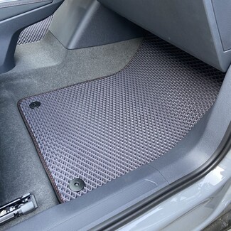 Ворсовые коврики на Audi Q4 e-tron 2021 - 2026 в Нальчике Ворсовые коврики на Audi Q4 e-tron 2021 - 2026 в Нальчике