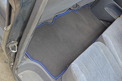 Коврики на Toyota Estima Emina (Lucida) 1990 - 2000 в Нальчике