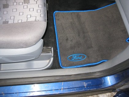 Ворсовые коврики на Ford C-Max 2003 - 2010 в Нальчике