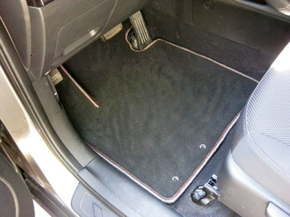 Коврики на KIA Sorento II 2009 - 2012 в Нальчике