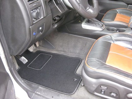 Коврики на Hummer H3 2005 - 2010 в Нальчике