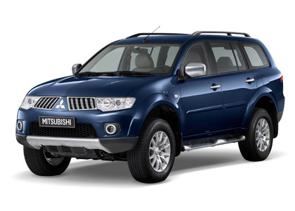 Коврики на Mitsubishi Montero Sport II 2008 - 2016 в Нальчике
