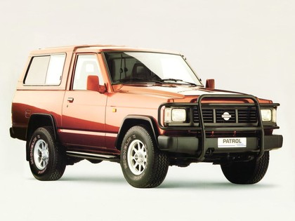 Коврики на Nissan Patrol (K260) 1986 - 1994 в Нальчике