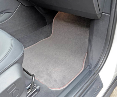 Коврики на BMW 2 Active Tourer (F45) 2014 - 2022 в Нальчике