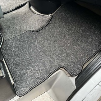 Ворсовые коврики на Mercedes Sprinter (W906) рестайлинг 2013 - 2018 в Нальчике