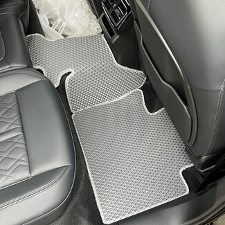 Ворсовые коврики на Audi Q5 III 2024 - 2026 в Нальчике Ворсовые коврики на Audi Q5 III 2024 - 2026 в Нальчике