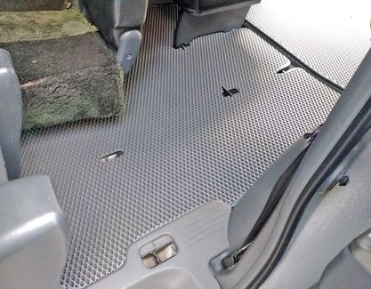 Коврики на Toyota Voxy (R70) 2007 - 2013 в Нальчике