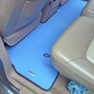 Коврики на Ford Expedition II 2002 - 2006 в Нальчике