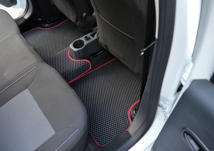 Ворсовые коврики на Renault Logan II 2012 - 2022 в Нальчике