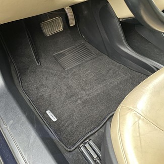 Коврики на Tesla Model S 2012 - 2025 в Нальчике