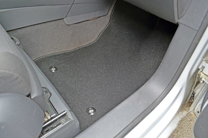Коврики на Volkswagen Touran 2003 - 2015 в Нальчике