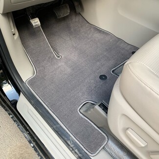 Ворсовые коврики на KIA Carnival III 7 мест 2014 - 2021 в Нальчике Ворсовые коврики на KIA Carnival III 7 мест 2014 - 2021 в Нальчике