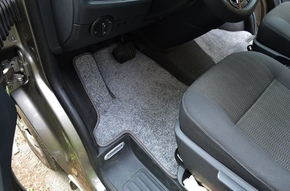 Ворсовые коврики на Volkswagen Transporter (T5) 2003 - 2015 в Нальчике
