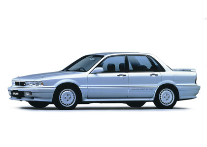 Коврики на Mitsubishi Galant VI 1987 - 1993 в Нальчике
