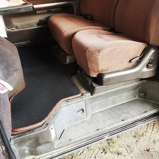 Коврики на Toyota Hiace (H100) 1989 - 2005 в Нальчике