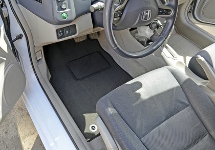 Коврики на Honda Insight II 2009 - 2014 в Нальчике