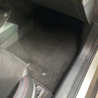 Ворсовые коврики на Mazda EZ-6 2024 - 2026 в Нальчике Ворсовые коврики на Mazda EZ-6 2024 - 2026 в Нальчике