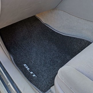Коврики на Toyota Mark II Wagon Blit 2002 - 2007 в Нальчике