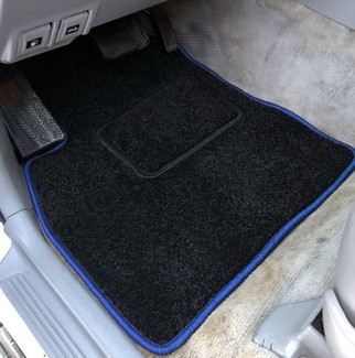 Ворсовые коврики на Lexus LX 470 1997 - 2007 в Нальчике