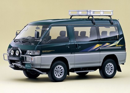 Коврики на Mitsubishi Delica 3 1986 - 1999 в Нальчике