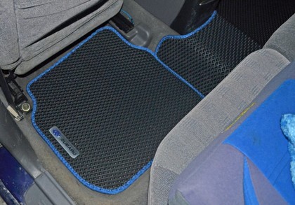 Коврики на Subaru Legacy III 1998 - 2003 в Нальчике