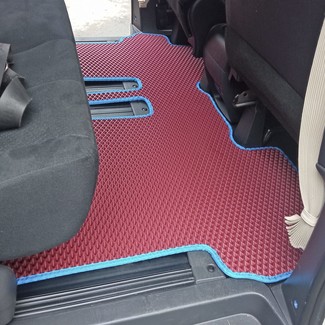Коврики на Mitsubishi Delica D:5 2007 - 2025 в Нальчике