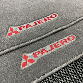 Ворсовые коврики на Mitsubishi Pajero II 1990 - 2000 в Нальчике