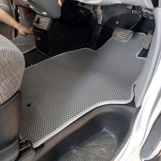 Ворсовые коврики на Mitsubishi Delica 4 1994 - 2007 в Нальчике