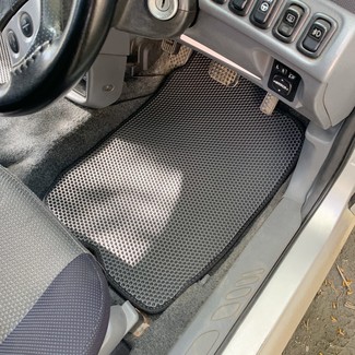Коврики на Daihatsu YRV 2000 - 2005 в Нальчике