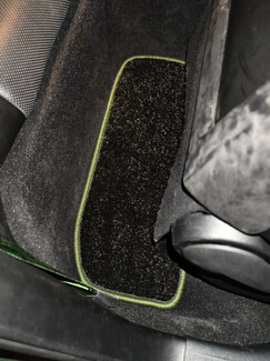 Ворсовые коврики на Dodge Challenger III 2008 - 2023 в Нальчике Ворсовые коврики на Dodge Challenger III 2008 - 2023 в Нальчике