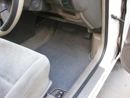 Ворсовые коврики на Nissan Sunny (B15) 1998 - 2004 в Нальчике