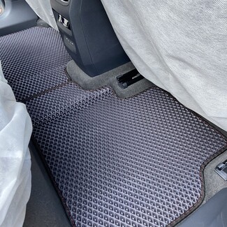 Ворсовые коврики на Audi Q4 e-tron 2021 - 2026 в Нальчике Ворсовые коврики на Audi Q4 e-tron 2021 - 2026 в Нальчике