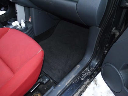 Ворсовые коврики на Mitsubishi Colt VI 2002 - 2012 в Нальчике