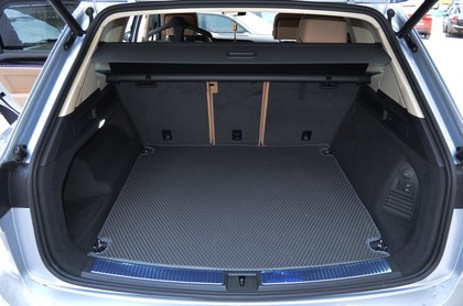 Коврики на Volkswagen Touareg III 2018 - 2025 в Нальчике