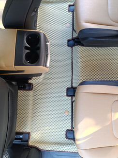 Коврики на KIA Carnival IV 11 мест 2020&nbsp;-&nbsp;2026 в Нальчике