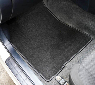 Ворсовые коврики на Toyota Altezza 1998&nbsp;-&nbsp;2005 в Нальчике