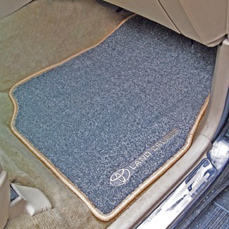 Ворсовые коврики на Toyota Land Cruiser 100 1998 - 2007 в Нальчике
