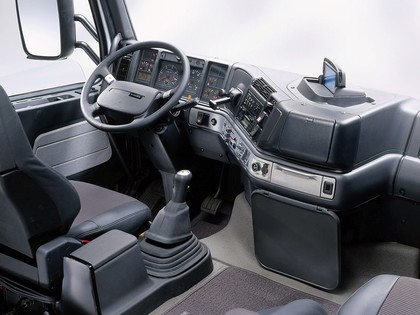 Коврики на Volvo FH I (FH12, FH16) 1993 - 2002 в Нальчике
