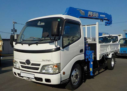 Ворсовые коврики на Hino 300 I узкая кабина 1999 - 2015 в Нальчике