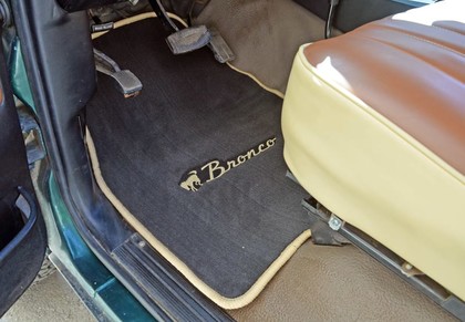 Коврики на Ford Bronco 1979 - 1986 в Нальчике