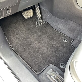 Ворсовые коврики на Toyota Crown Kluger 2021&nbsp;-&nbsp;2026 в Нальчике