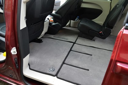 EVA коврики на Chrysler Pacifica II 2016 - 2025 в Нальчике
