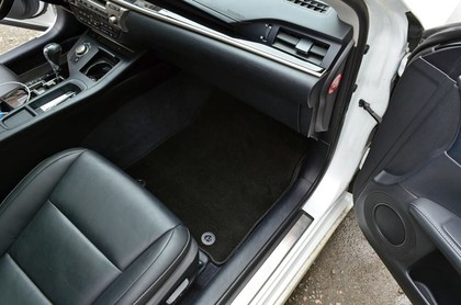 Коврики на Lexus ES VI 2012 - 2018 в Нальчике
